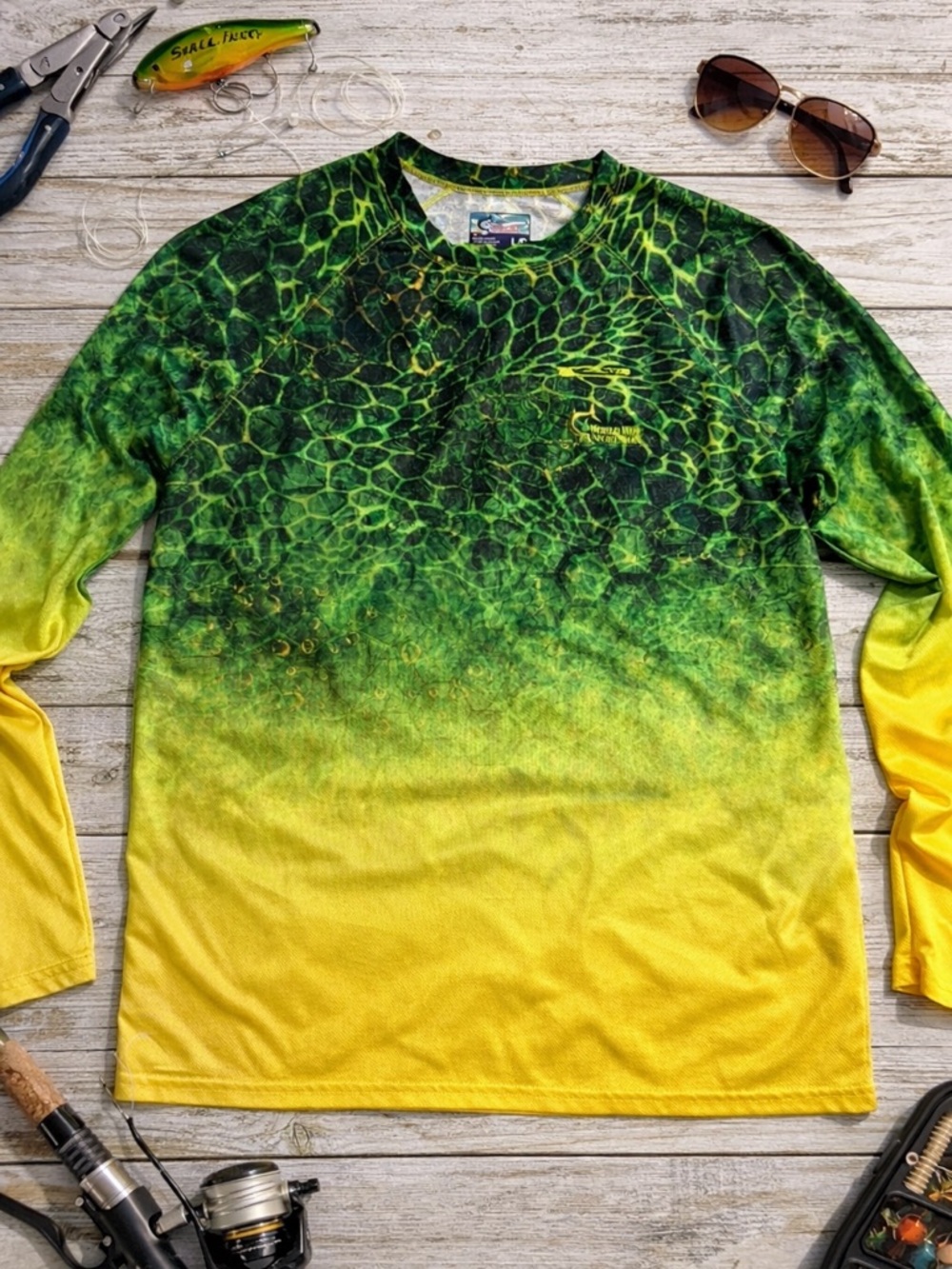 NWOT World Wide Sportsman Performance Fishing Shirt Size Large Long Sleeve Swim